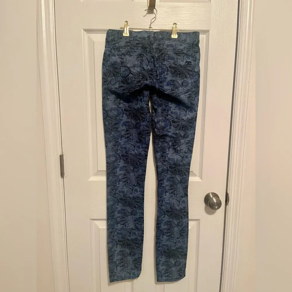 ✨ Tory Burch Super Skinny Floral Jacquard Jeans – Size 28 ✨